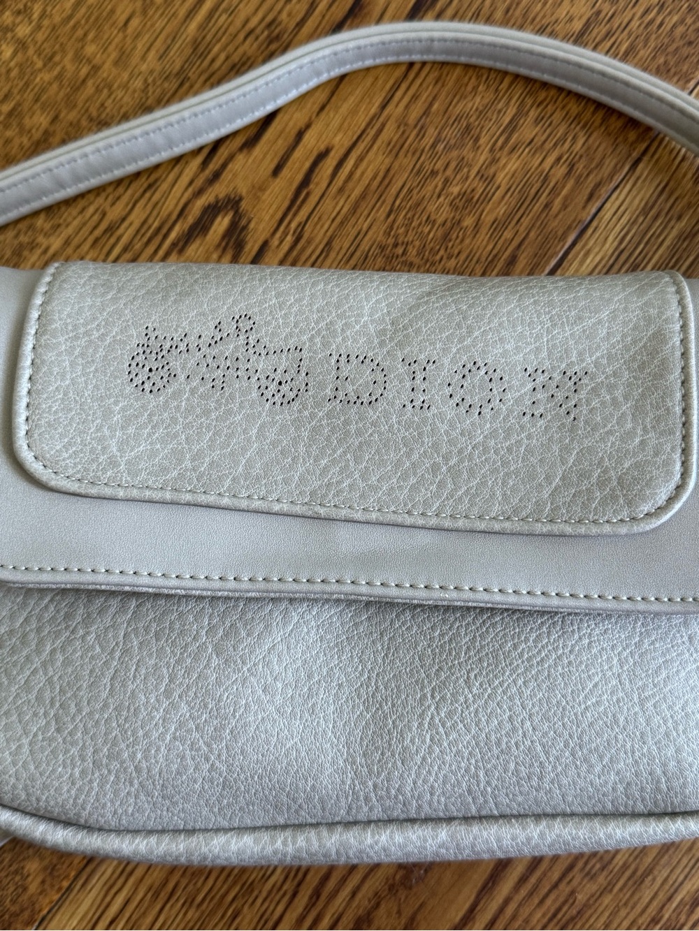 Dion (Celine) Women’s Cream Crossbody Bag